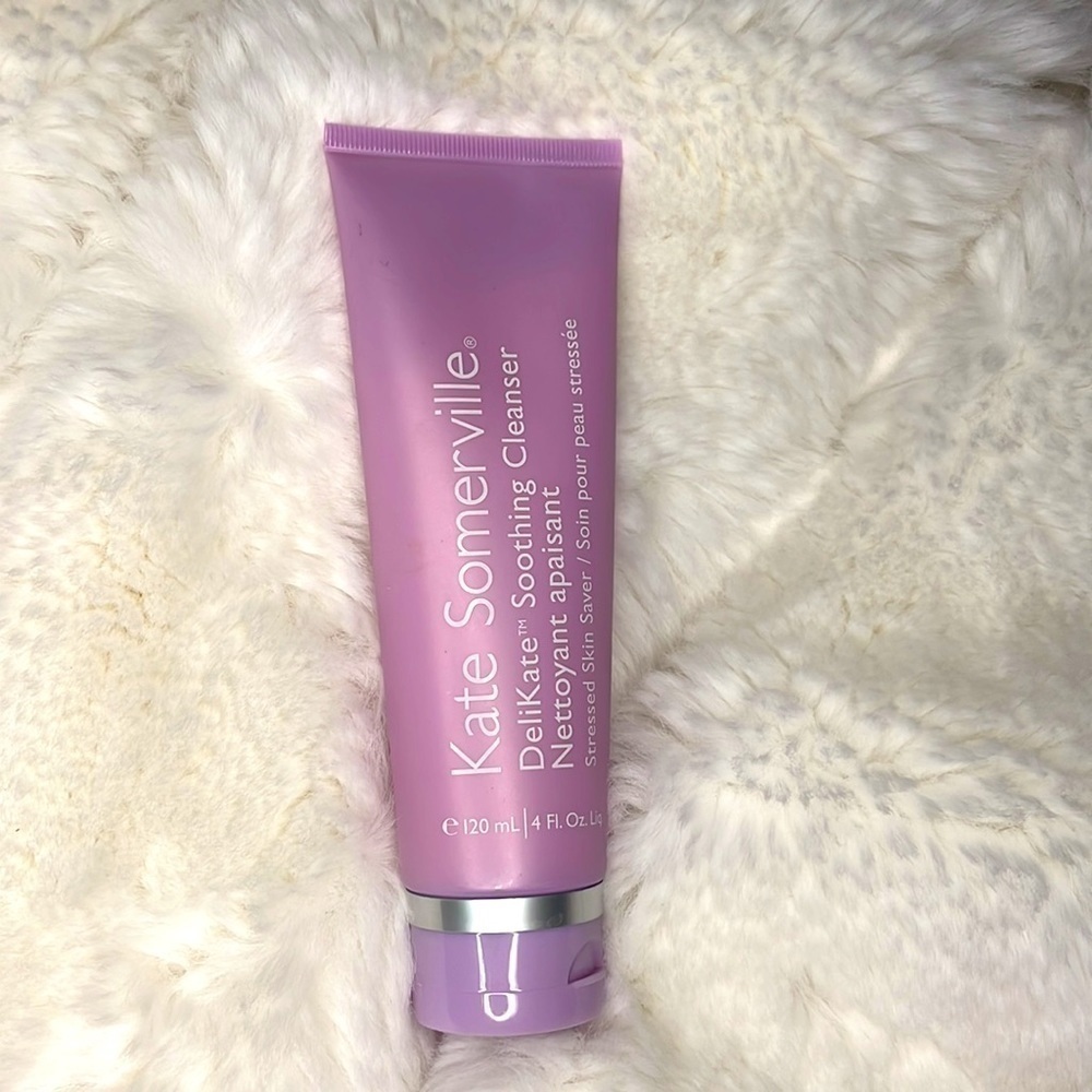 ❤️NEW ❤️ Kate Somerville DeliKate Soothing Cleanser